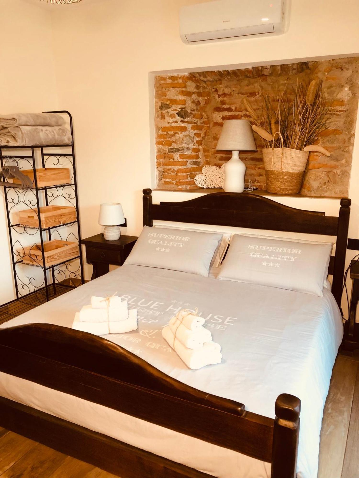 B&B Tenuta Legnate Sesto Calende Dış mekan fotoğraf