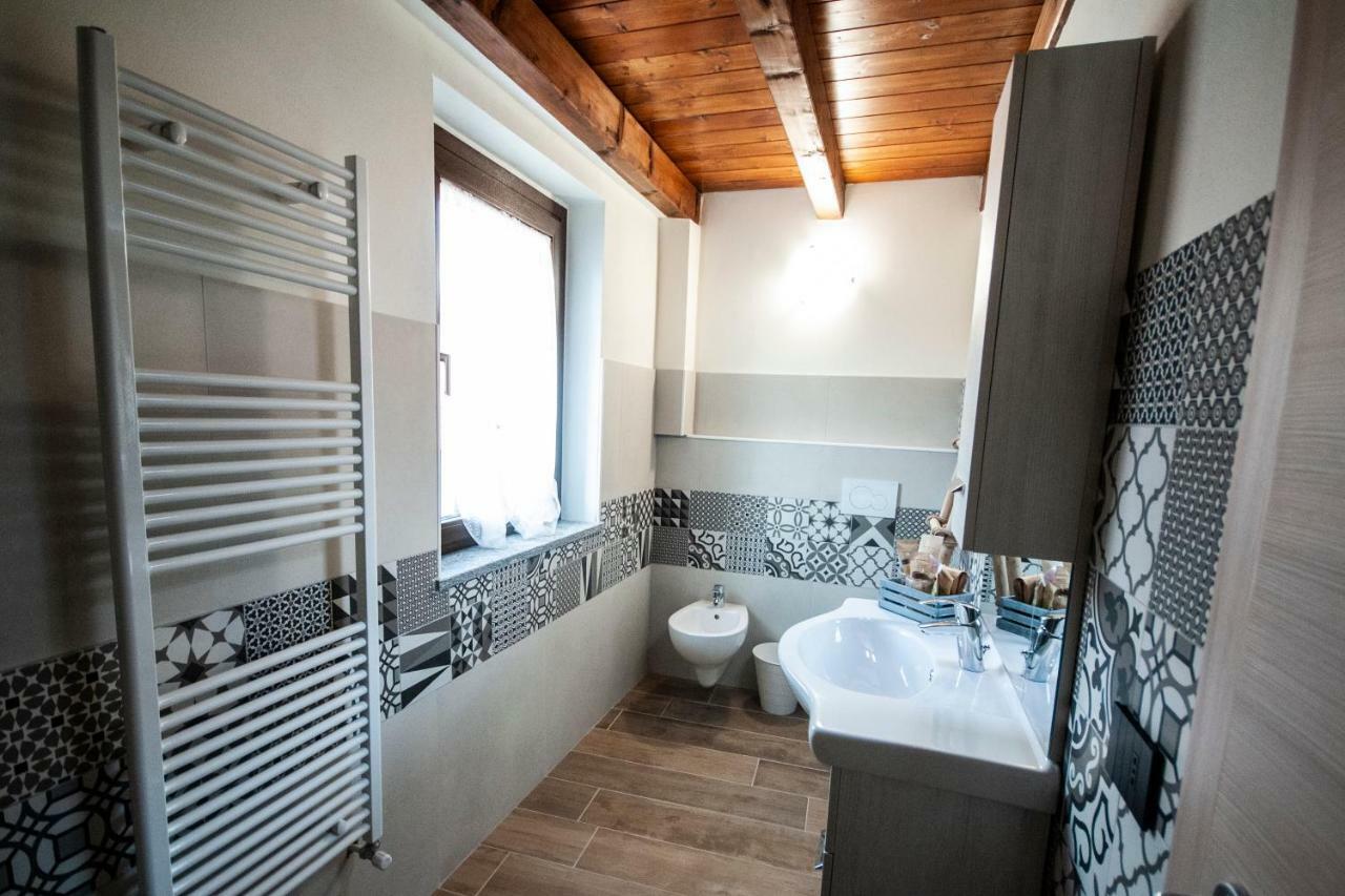 B&B Tenuta Legnate Sesto Calende Dış mekan fotoğraf
