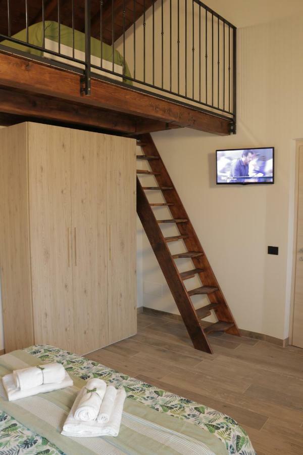 B&B Tenuta Legnate Sesto Calende Dış mekan fotoğraf